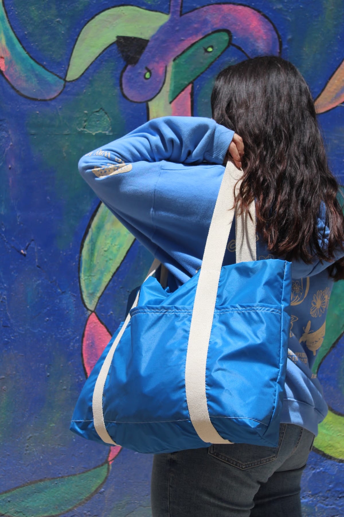 Bolso grande sin cremallera